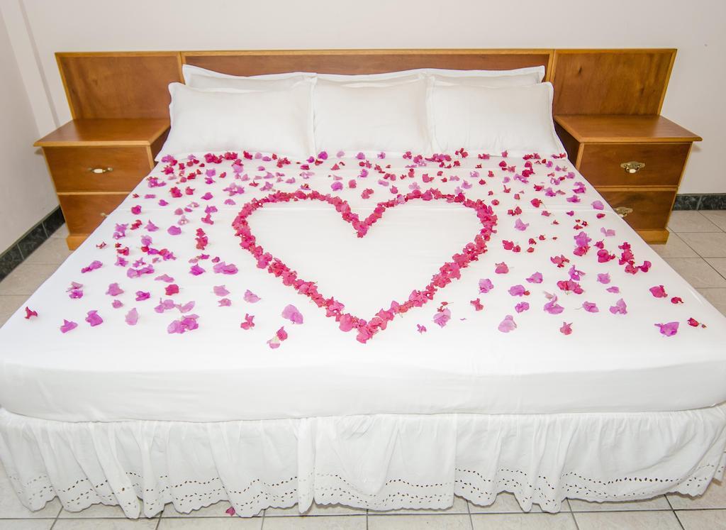 Caribbean Inn And Suites St. John's ห้อง รูปภาพ